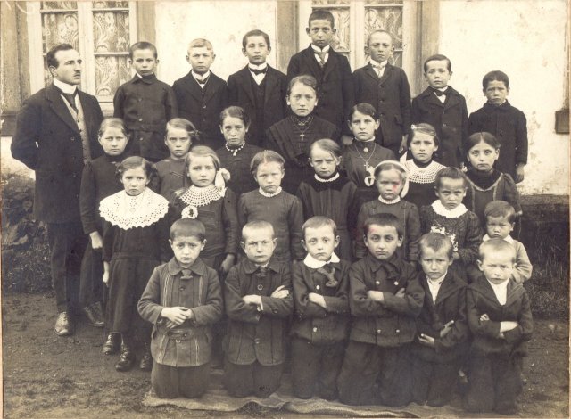 Escuela en 1900